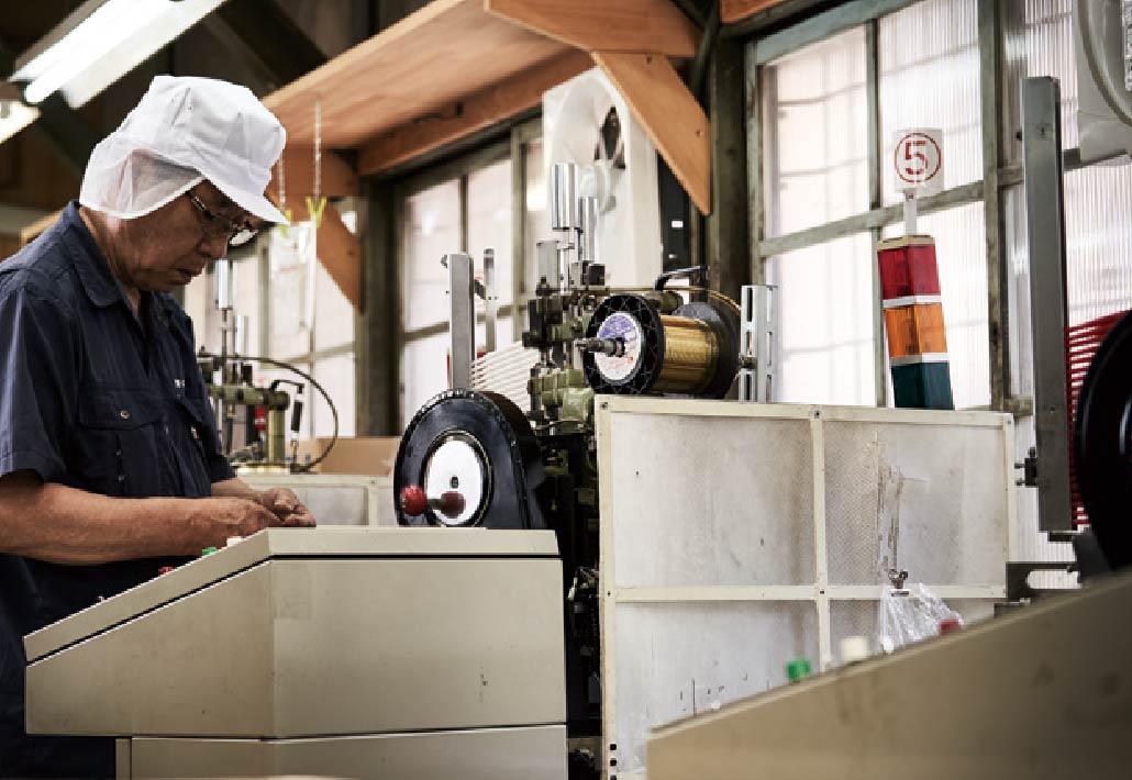 工場生産風景02